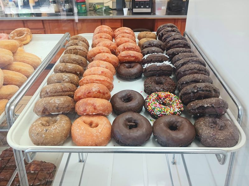Rays Donuts food