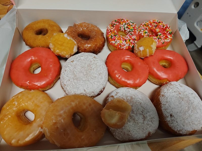 Rays Donuts food